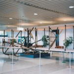 ライトフライヤー（レプリカ）　新千歳空港ターミナルビル所蔵　1997年4月　（坂）