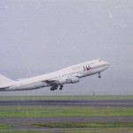 日本航空のボーイングB747-400D　（坂）